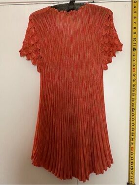 Mechant Orange Ribbed Pleated Short Sleeve Tunic